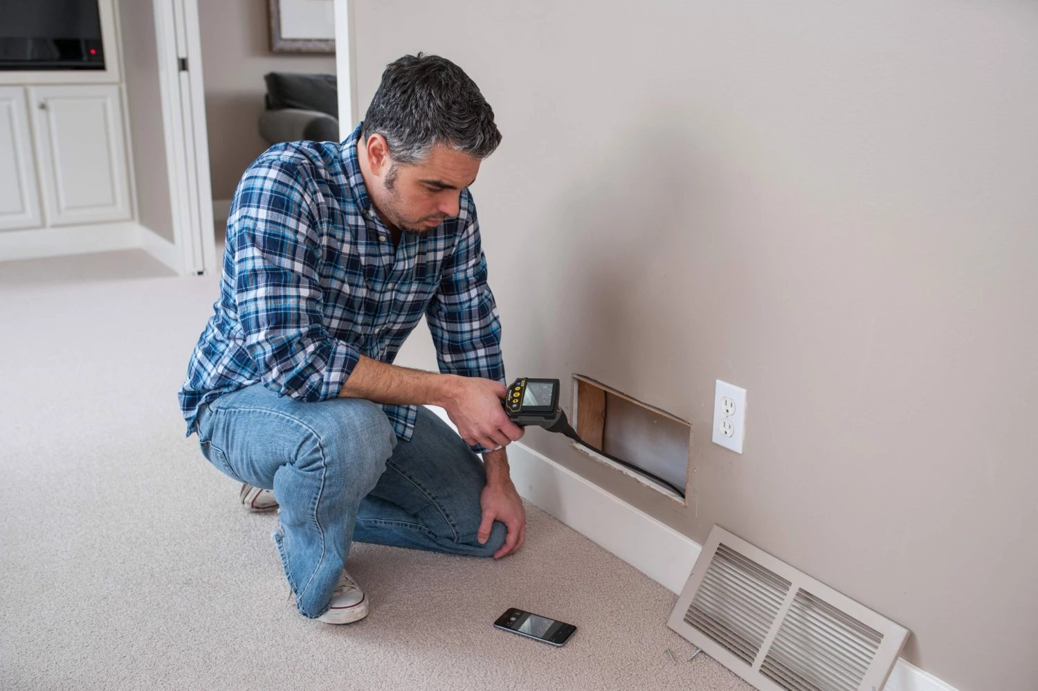 ToolSmart™ Wifi Connected Video Inspection Camera - Image 4